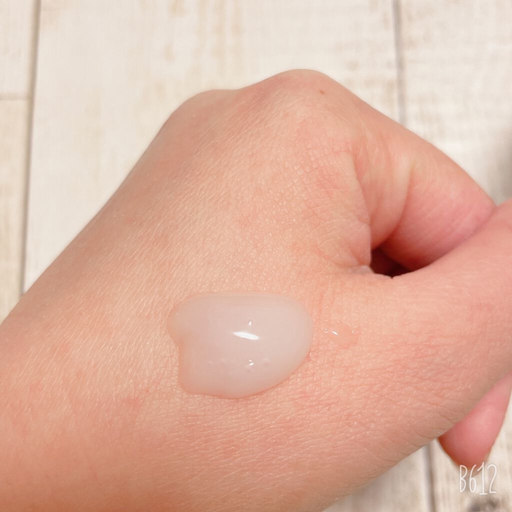 パーフェクトワンフォーカス スムースウォータリージェル/PERFECT ONE FOCUS/オールインワン化粧品を使ったクチコミ(3枚目)