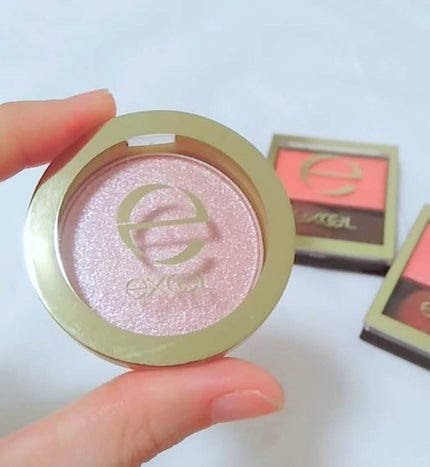 シャイニーシャドウ N/excel/単色アイシャドウを使ったクチコミ(1枚目)