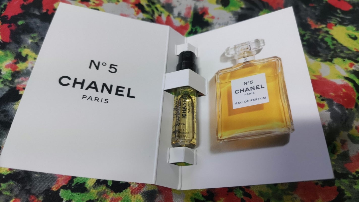 シャネル N°5 オードゥ パルファム (ヴァポリザター)/CHANEL/香水(レディース)を使ったクチコミ(1枚目)
