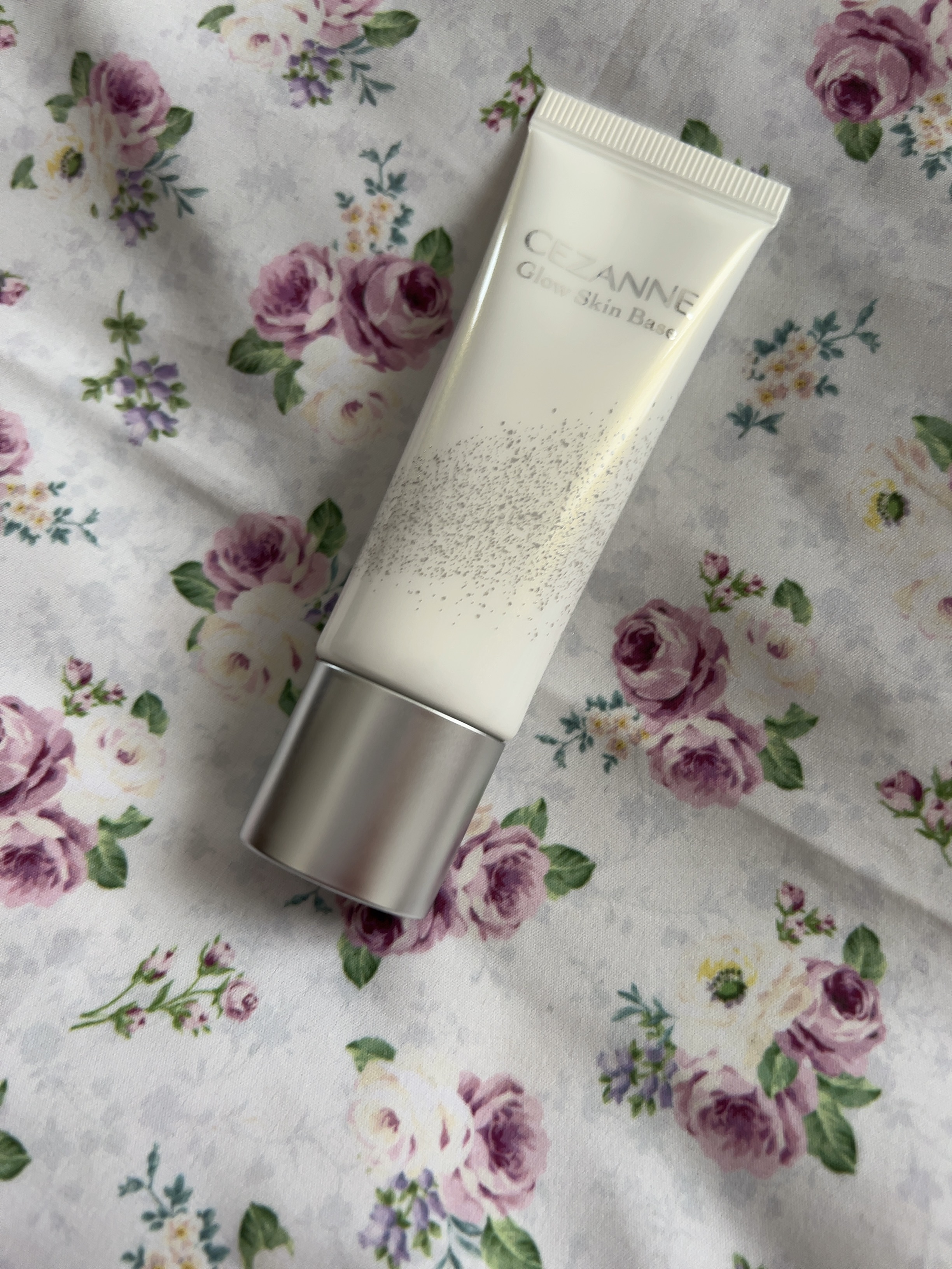 CEZANNE グロウスキンベースのクチコミ「

🐈‍⬛CEZANNEグロウスキンベース クリアグロウ🐾




今日発売らしいです～。
ク.....」（2枚目）