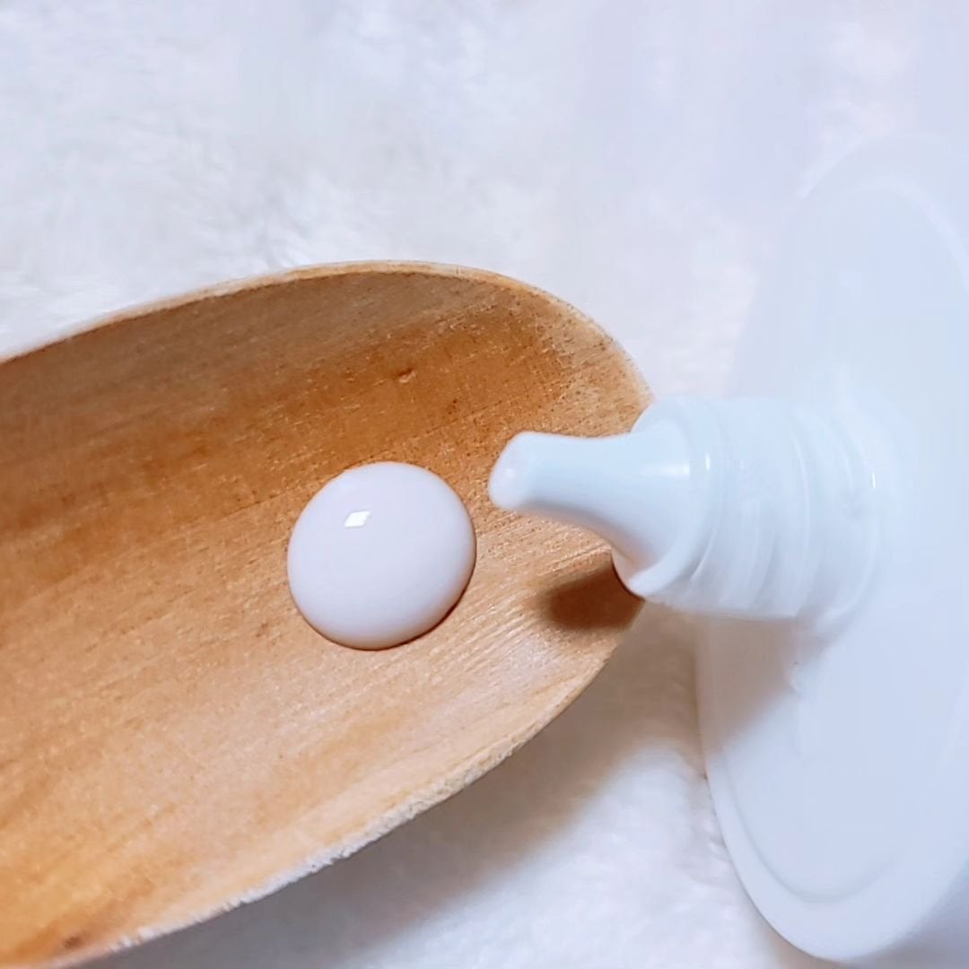 ヴィーガンアクアグロウサンセラム/HAMEL/日焼け止めローションを使ったクチコミ(4枚目)