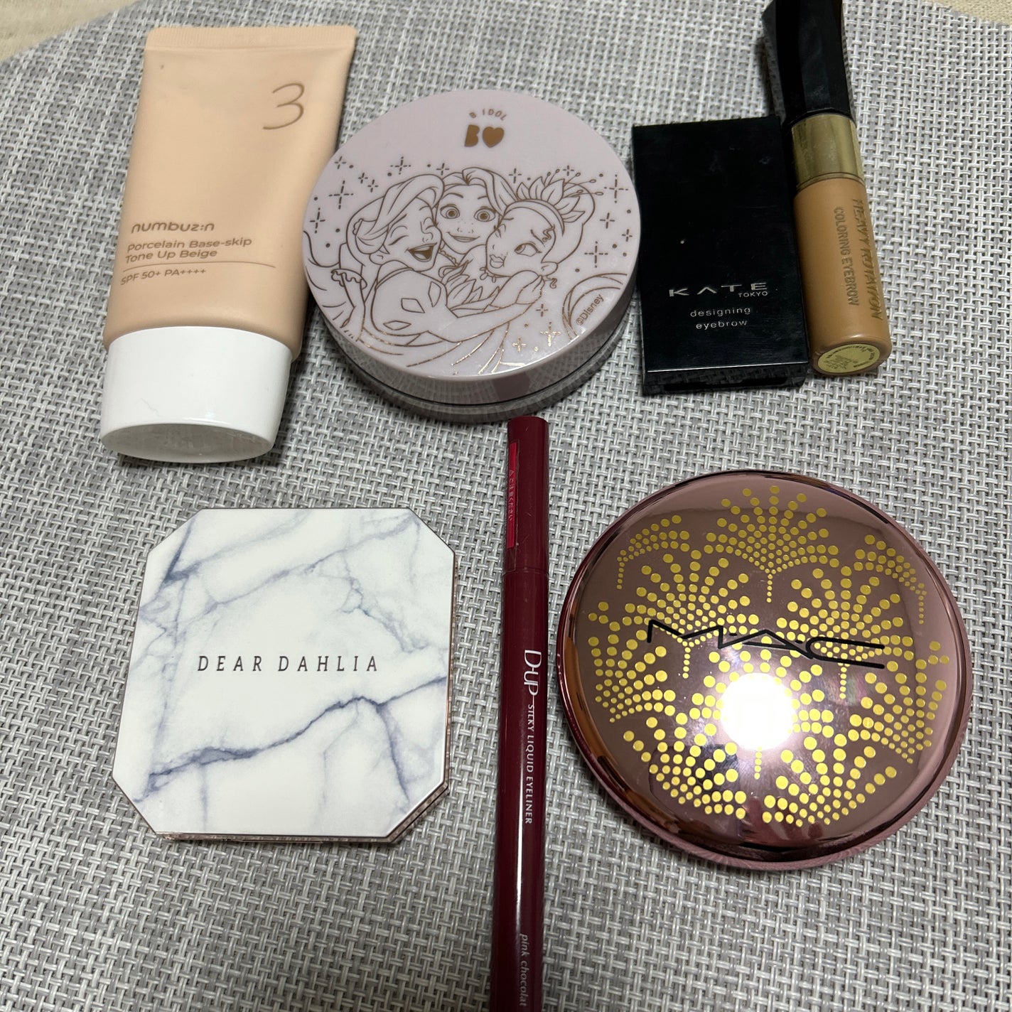 カラーリングアイブロウ/ヘビーローテーション/眉マスカラを使ったクチコミ(1枚目)