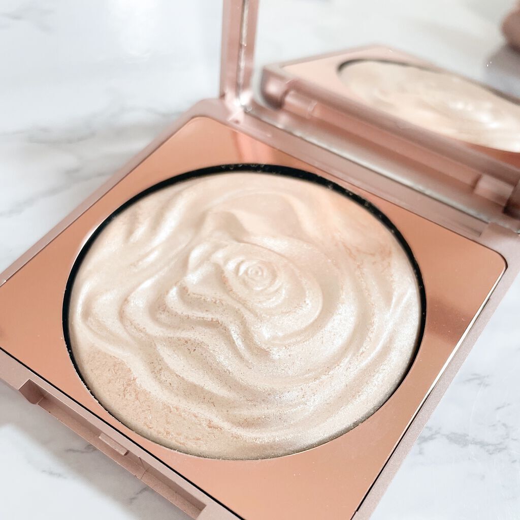 双花彫刻 ハイライト/花西子/パウダーハイライトを使ったクチコミ（2枚目）