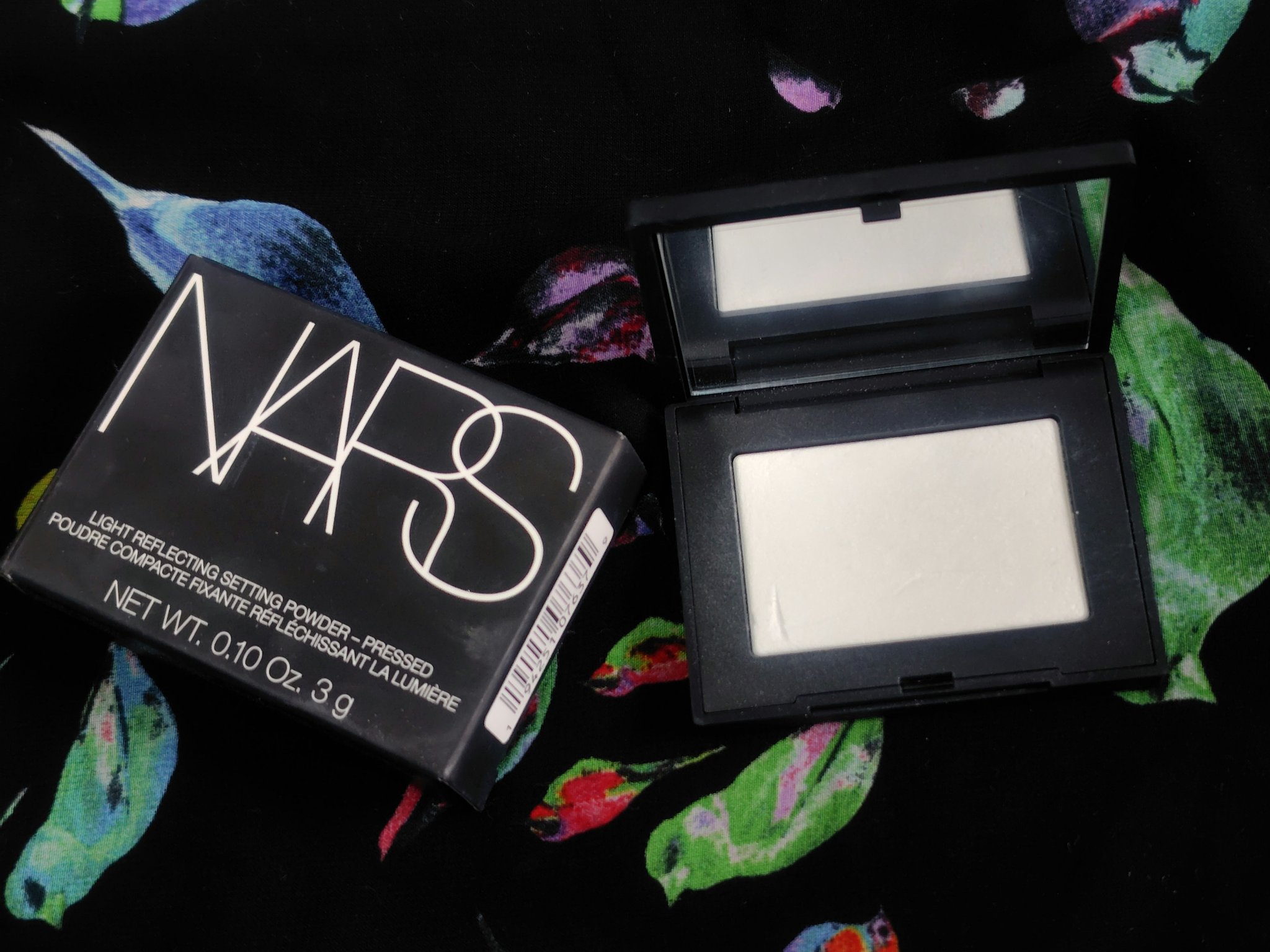 ライトリフレクティングセッティングパウダー　プレスト　N ミニ 02415/NARS/プレストパウダーを使ったクチコミ（1枚目）