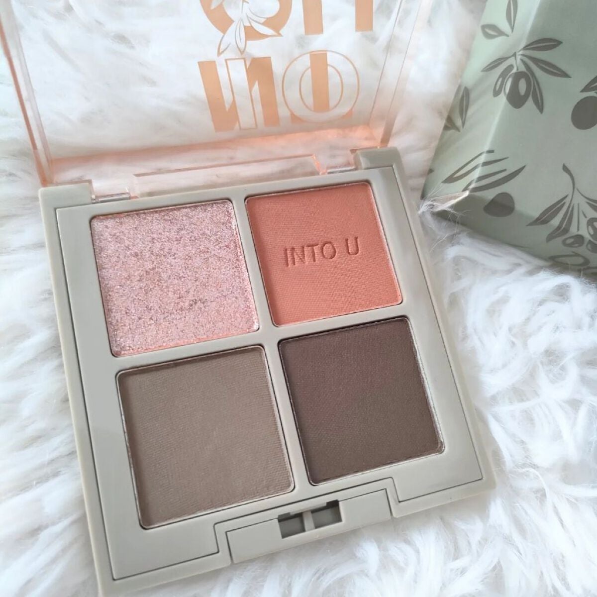 テイスティングライフアイシャドウパレット/INTO U/アイシャドウパレットを使ったクチコミ(2枚目)