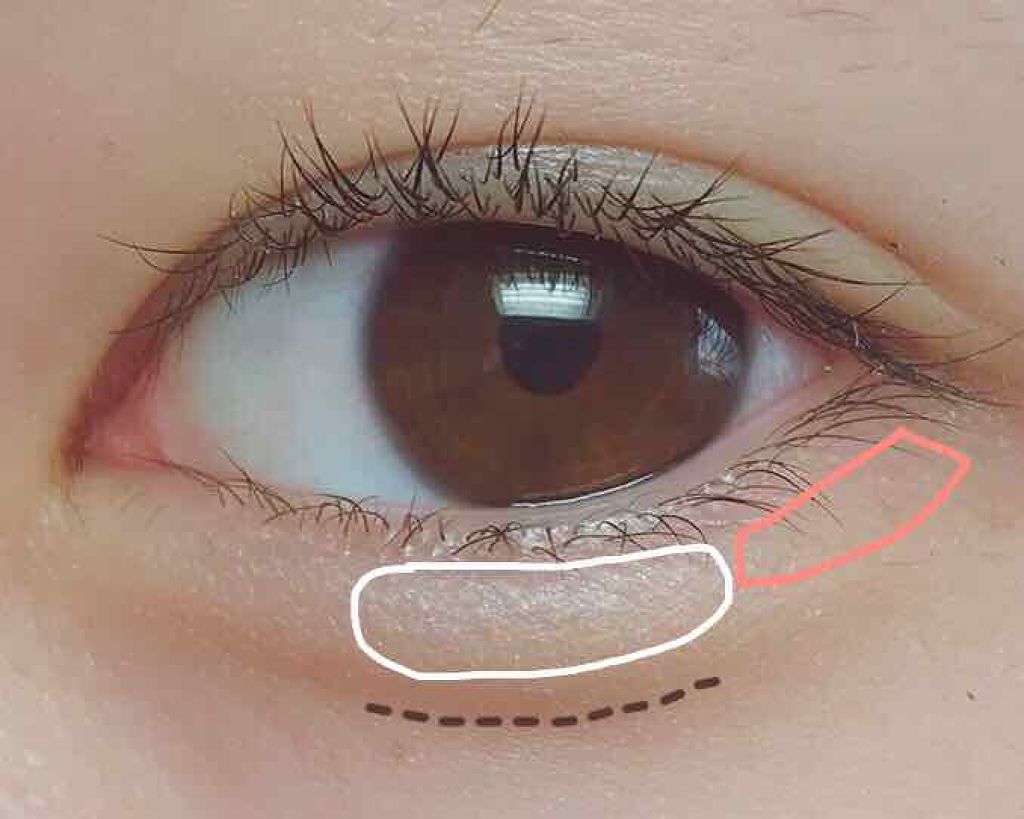 スモール アイシャドウ サモア シルク/M・A・C/単色アイシャドウを使ったクチコミ（3枚目）