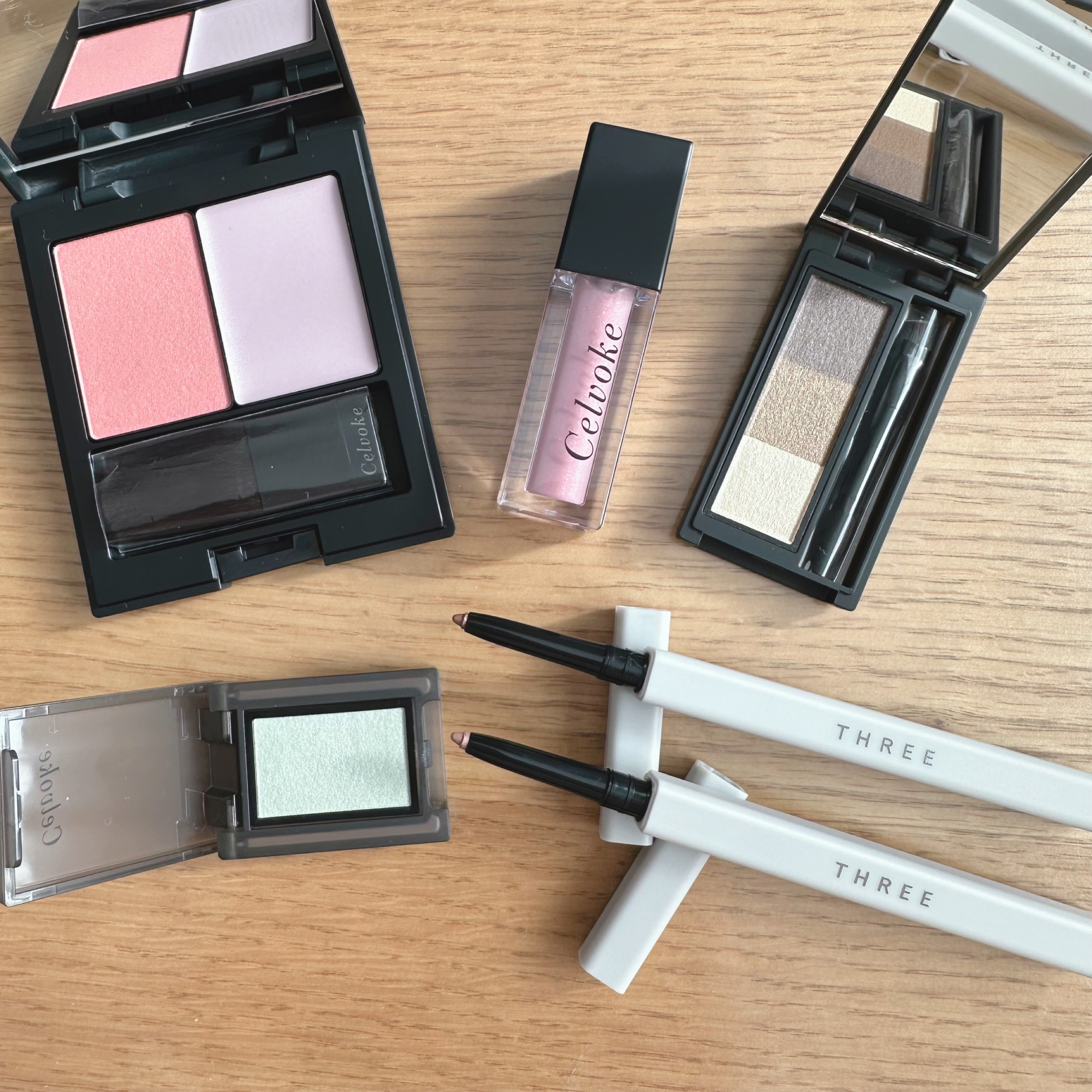 セルヴォーク インディケイトアイブロウパウダー/Celvoke/パウダーアイブロウを使ったクチコミ（1枚目）