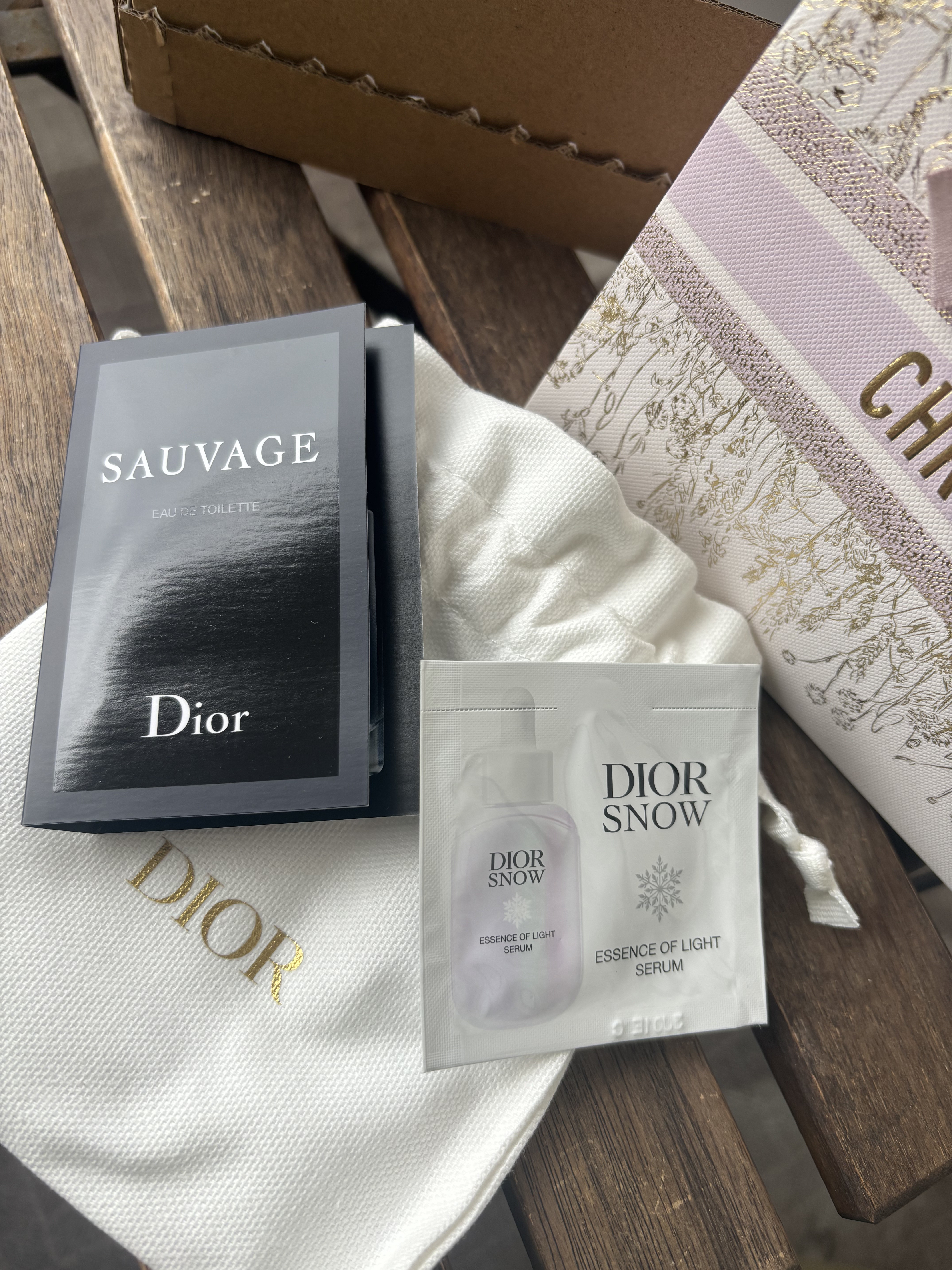 ソヴァージュ オードゥ トワレ/Dior/香水(メンズ)を使ったクチコミ（1枚目）