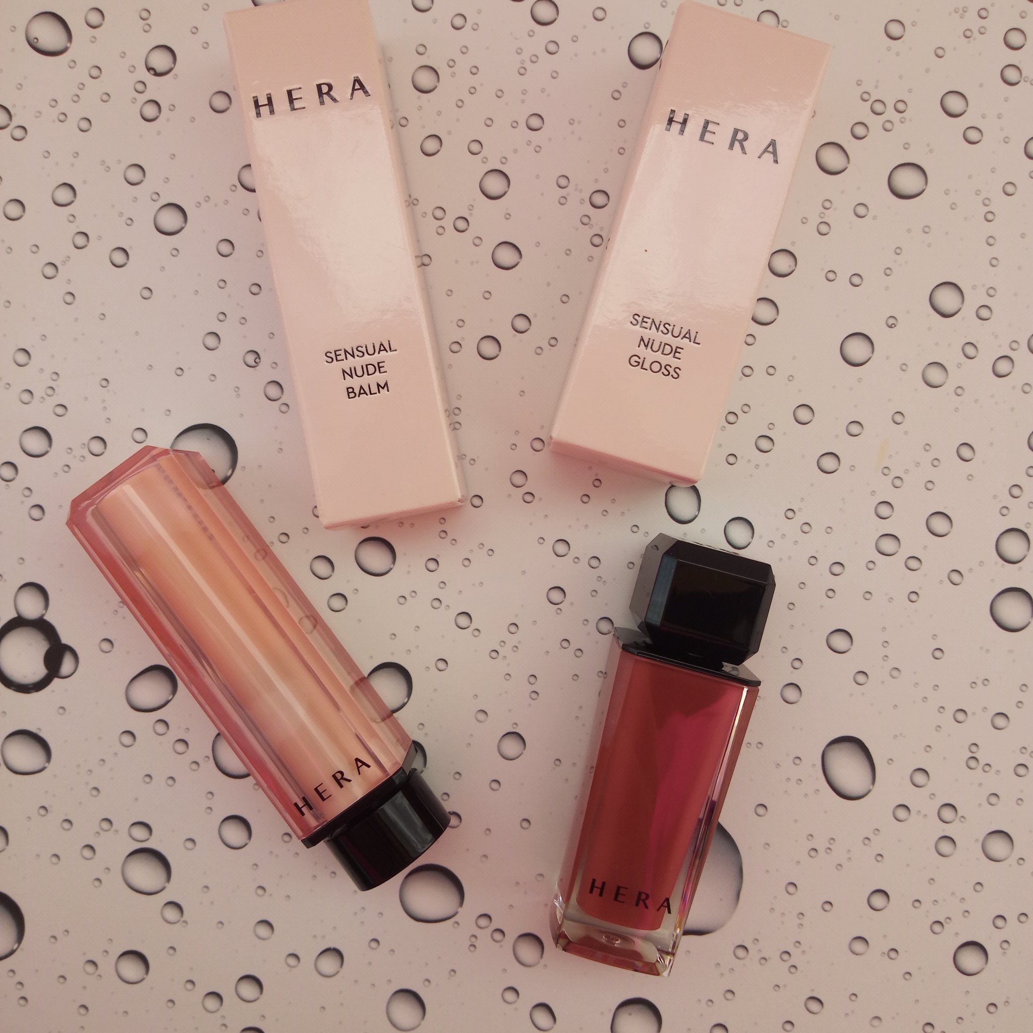 センシュアルスパイシーヌードグロス/HERA/リップグロスを使ったクチコミ（1枚目）