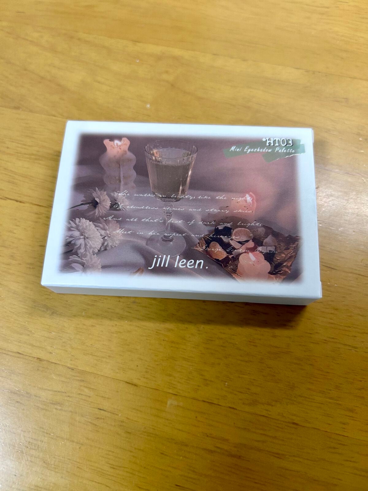 慈雨 on LIPS 「ロフトで見かけたアイシャドウが可愛すぎました⸜❤︎⸝買ったの..」(1枚目)