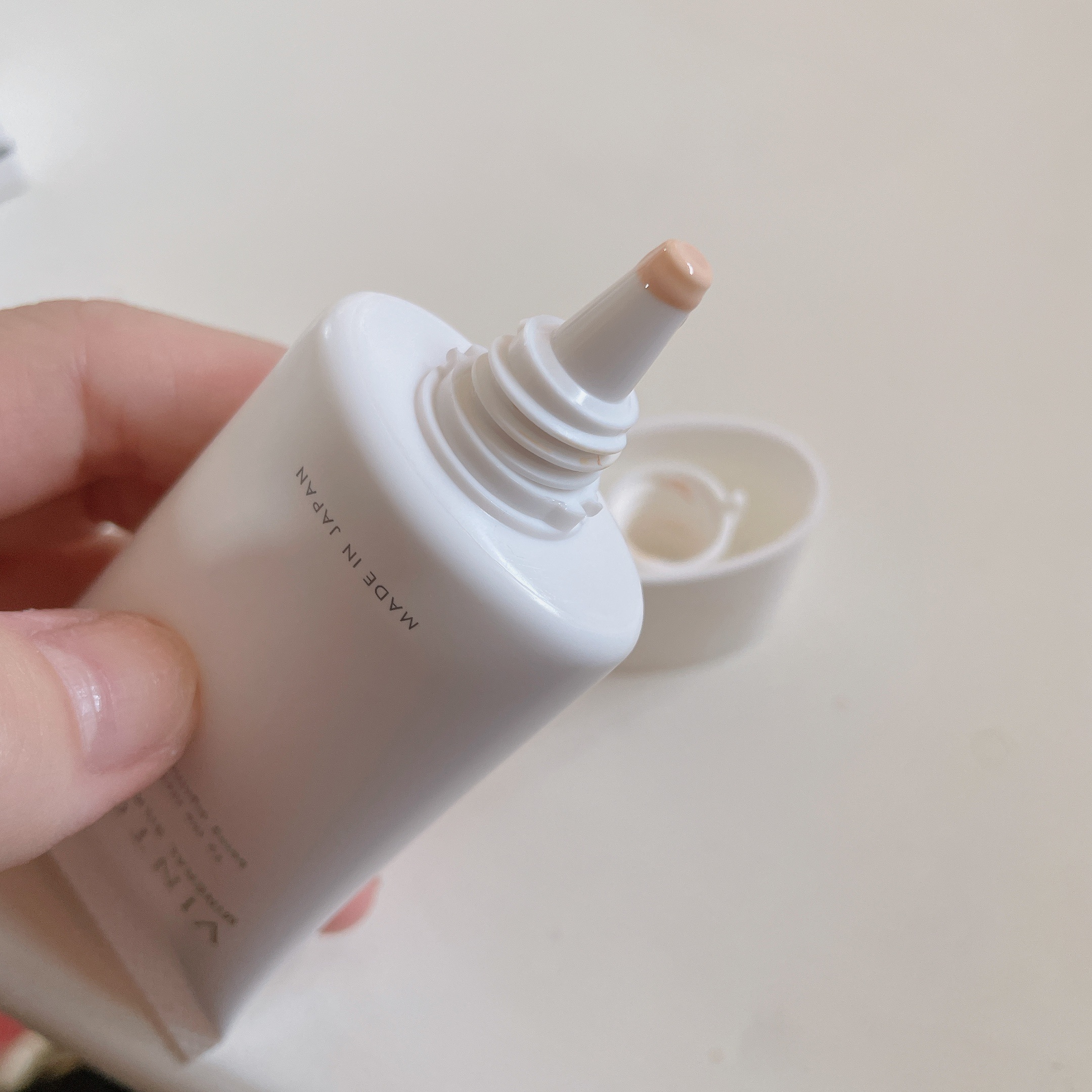 ミネラルシルクマットベース/ヴァントルテ/化粧下地を使ったクチコミ（3枚目）