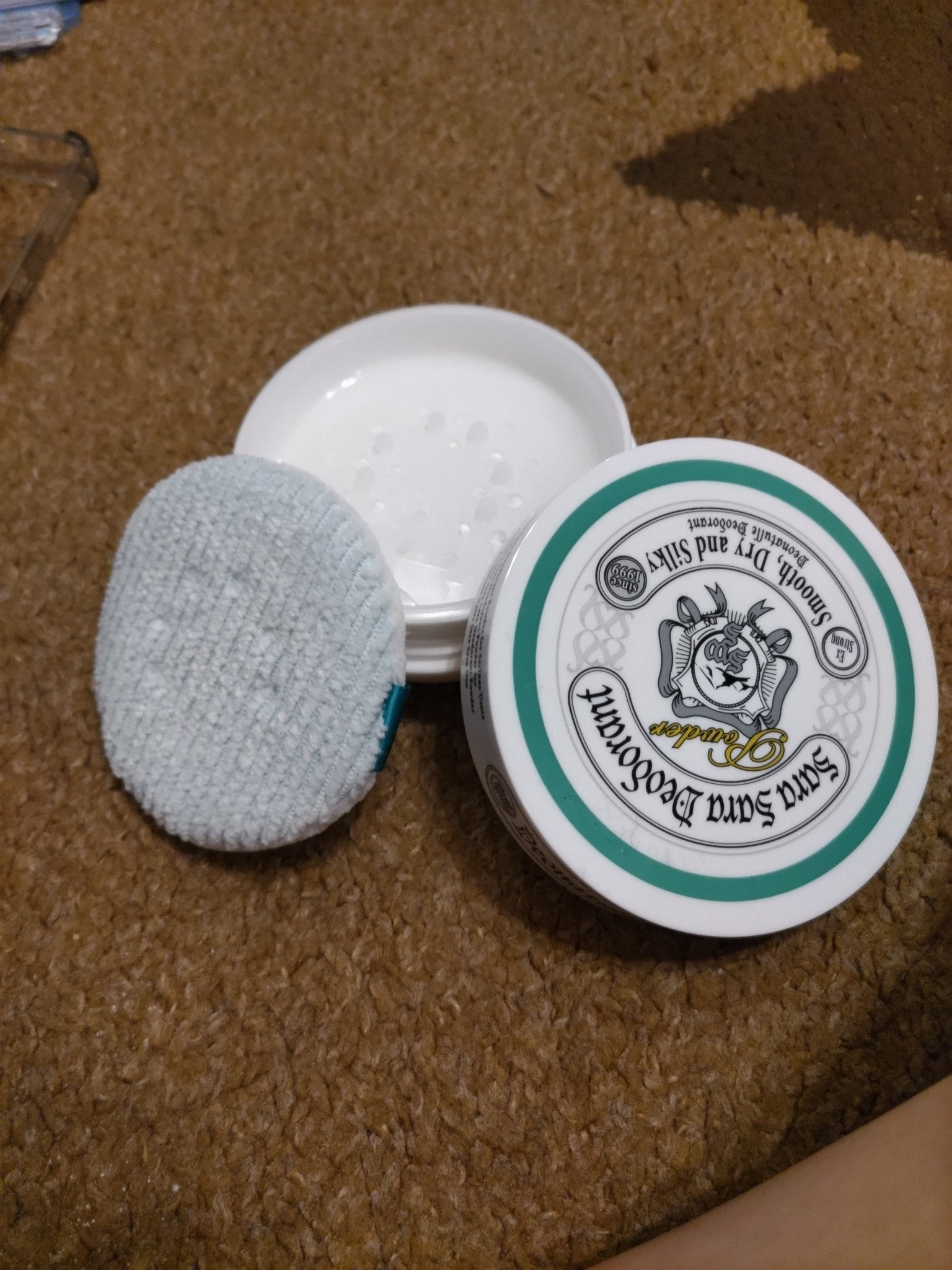 薬用さらさらデオドラントパウダー/デオナチュレ/デオドラント・制汗剤を使ったクチコミ（1枚目）