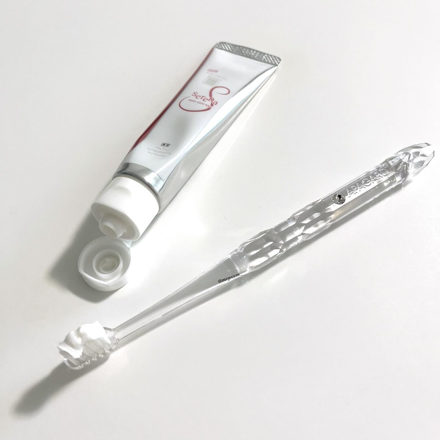 アパガードクリスタル歯ブラシ/アパガード/歯ブラシを使ったクチコミ（3枚目）