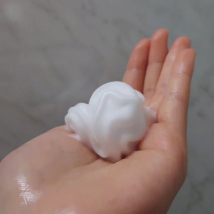 ビオレu ザ ボディ 泡タイプ モイスチャースムース/ビオレu/ボディソープを使ったクチコミ(2枚目)