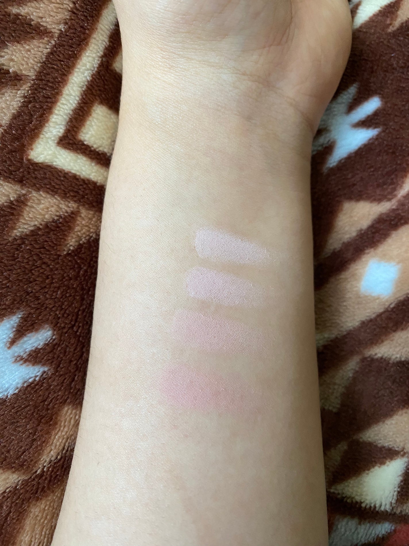 ブレンディングムードチーク/dasique/パウダーチークを使ったクチコミ(3枚目)