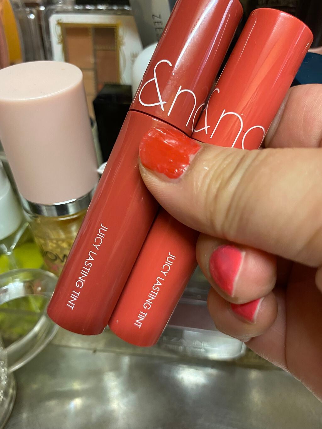 ジューシーラスティングティント/rom&nd/リップティントを使ったクチコミ(1枚目)