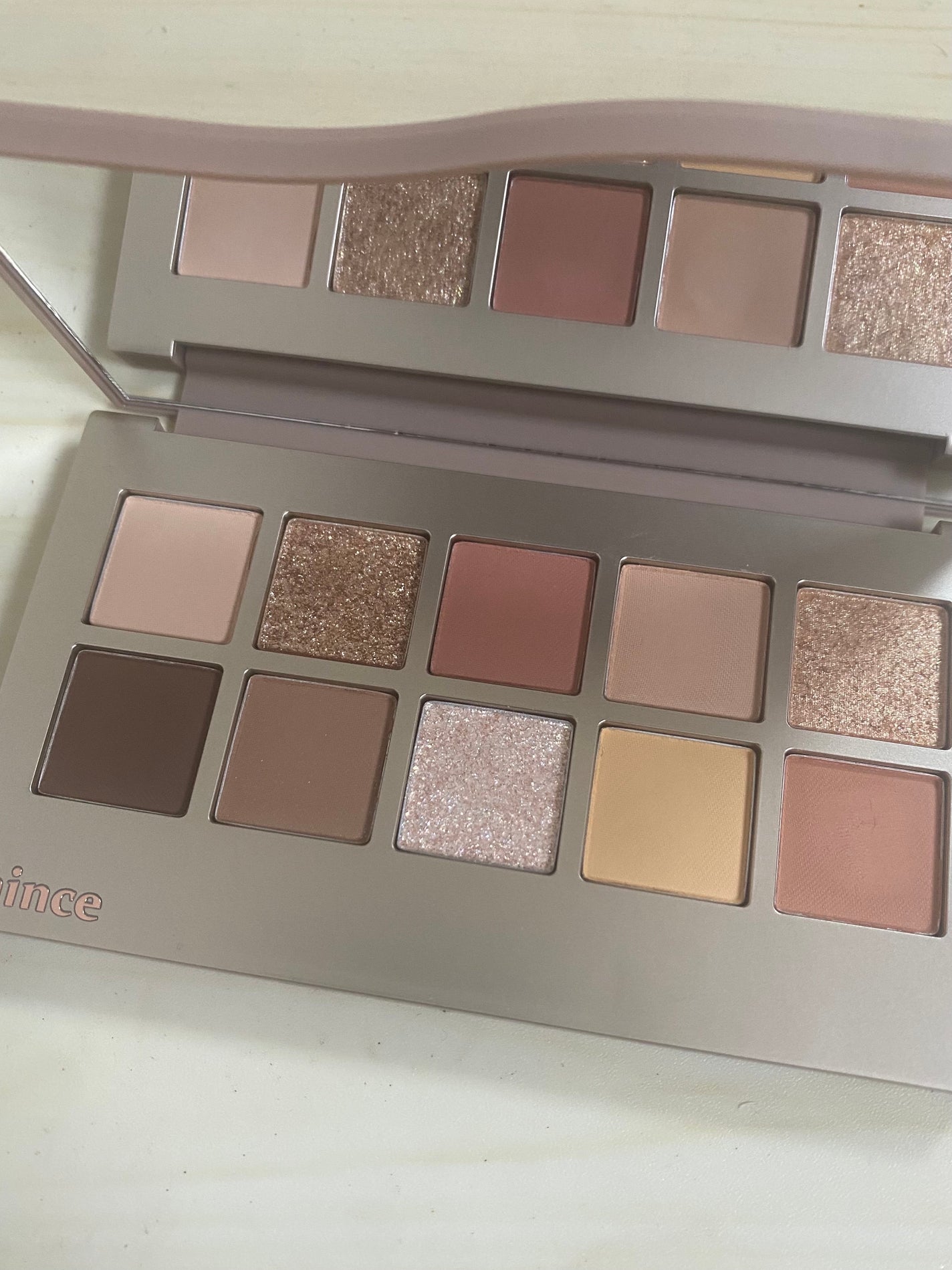 ニューデップスアイシャドウパレット/hince/アイシャドウパレットを使ったクチコミ(1枚目)