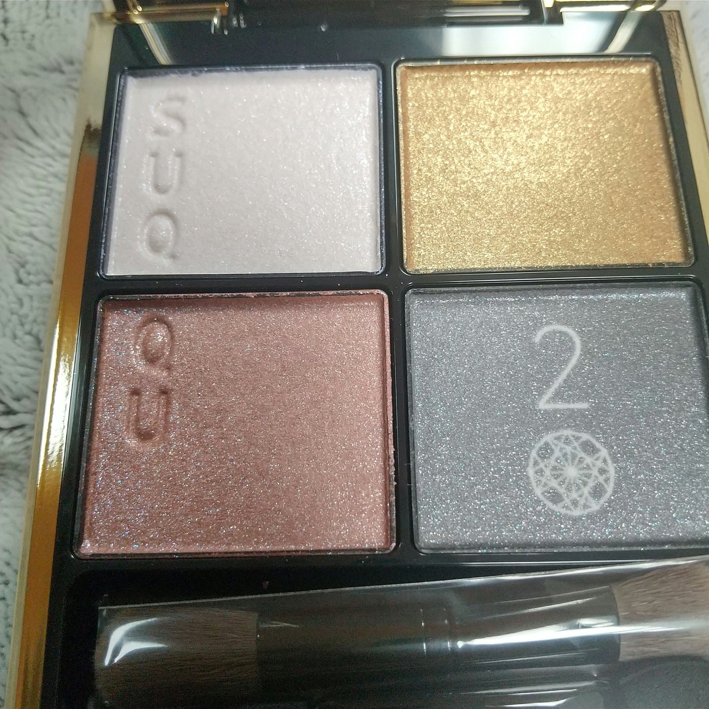 シグニチャー カラー アイズ/SUQQU/アイシャドウパレットを使ったクチコミ(5枚目)