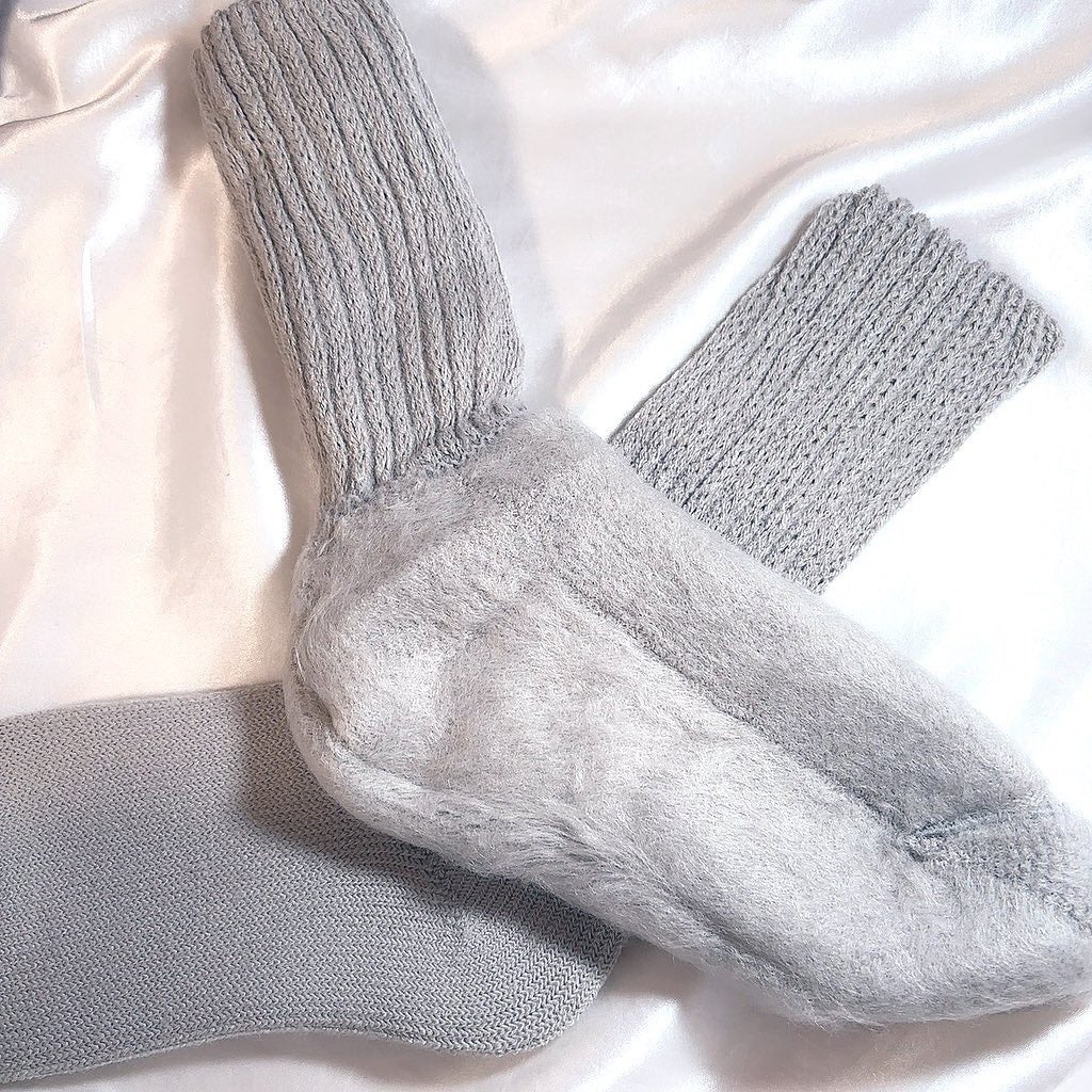 起毛であったかルームソックス ミドル丈/&ONDO/暖かい靴下を使ったクチコミ(4枚目)