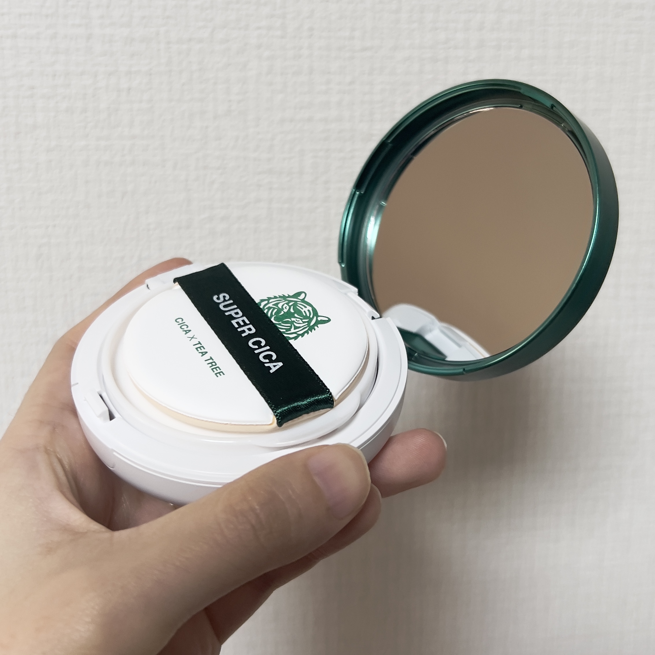 スーパーシカクッション/MEDICUBE/クッションファンデーションを使ったクチコミ（2枚目）