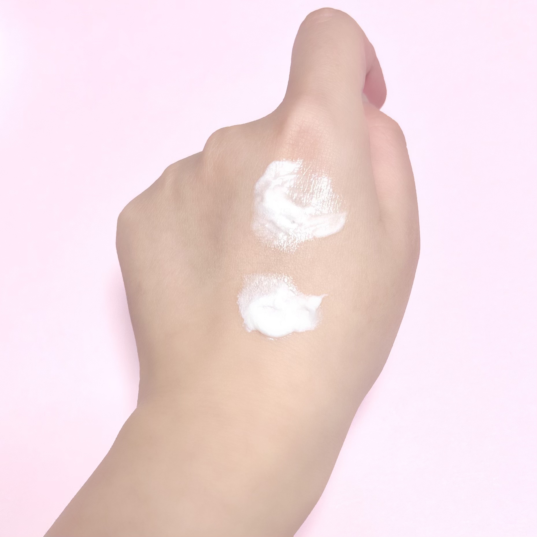 ダヴ クリームボディウォッシュ ジョイアスグロウ/ダヴ/ボディソープを使ったクチコミ（2枚目）