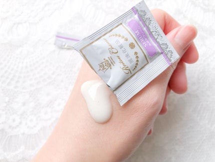 美容液クリーム/麗凍化粧品/フェイスクリームを使ったクチコミ(3枚目)