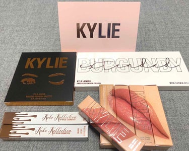 KYSHADOW/Kylie Cosmetics/パウダーアイシャドウを使ったクチコミ（1枚目）