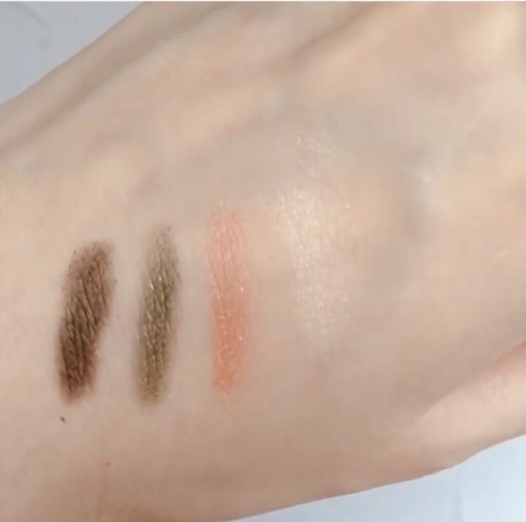 グロッシーリッチ アイズ N/Visée/アイシャドウパレットを使ったクチコミ（3枚目）