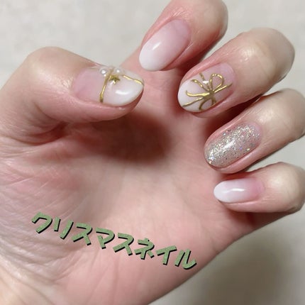 ho.ma.ri on LIPS 「やっとネイル行けた❗️今月はしっかりクリスマスネイル🎄大好きな..」(1枚目)