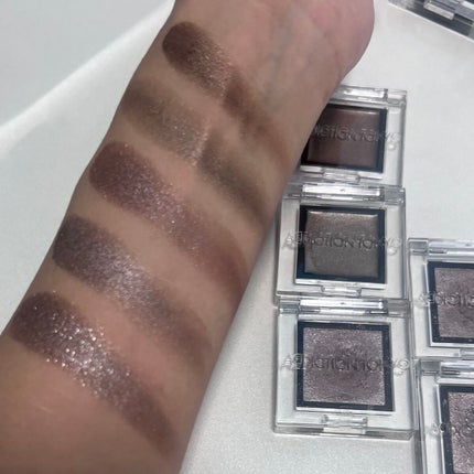 アディクション ザ アイシャドウ スパークル/ADDICTION/単色アイシャドウを使ったクチコミ(7枚目)