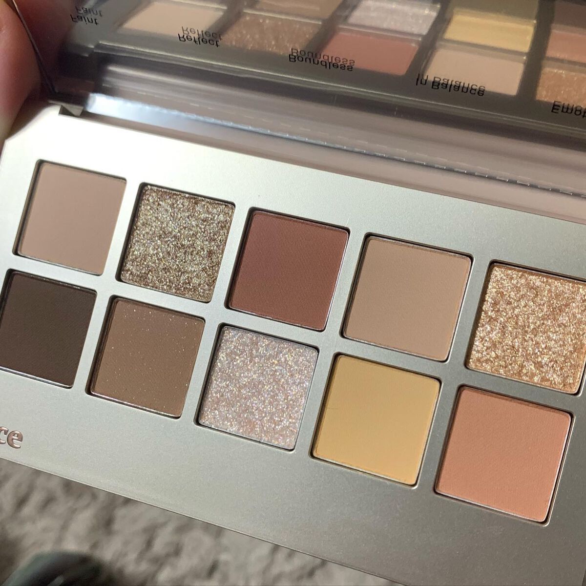 ニューデップスアイシャドウパレット/hince/アイシャドウパレットを使ったクチコミ(4枚目)