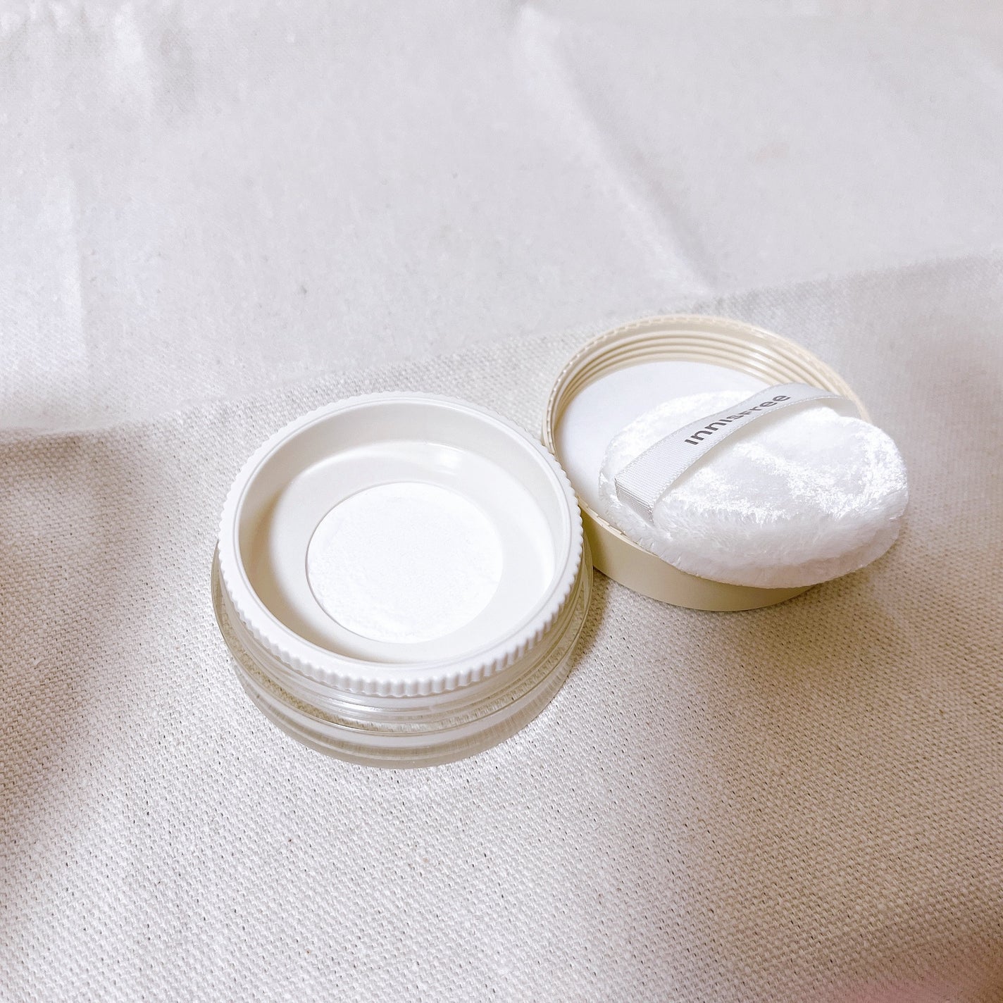 ポアブラー パウダー/innisfree/ルースパウダーを使ったクチコミ(4枚目)