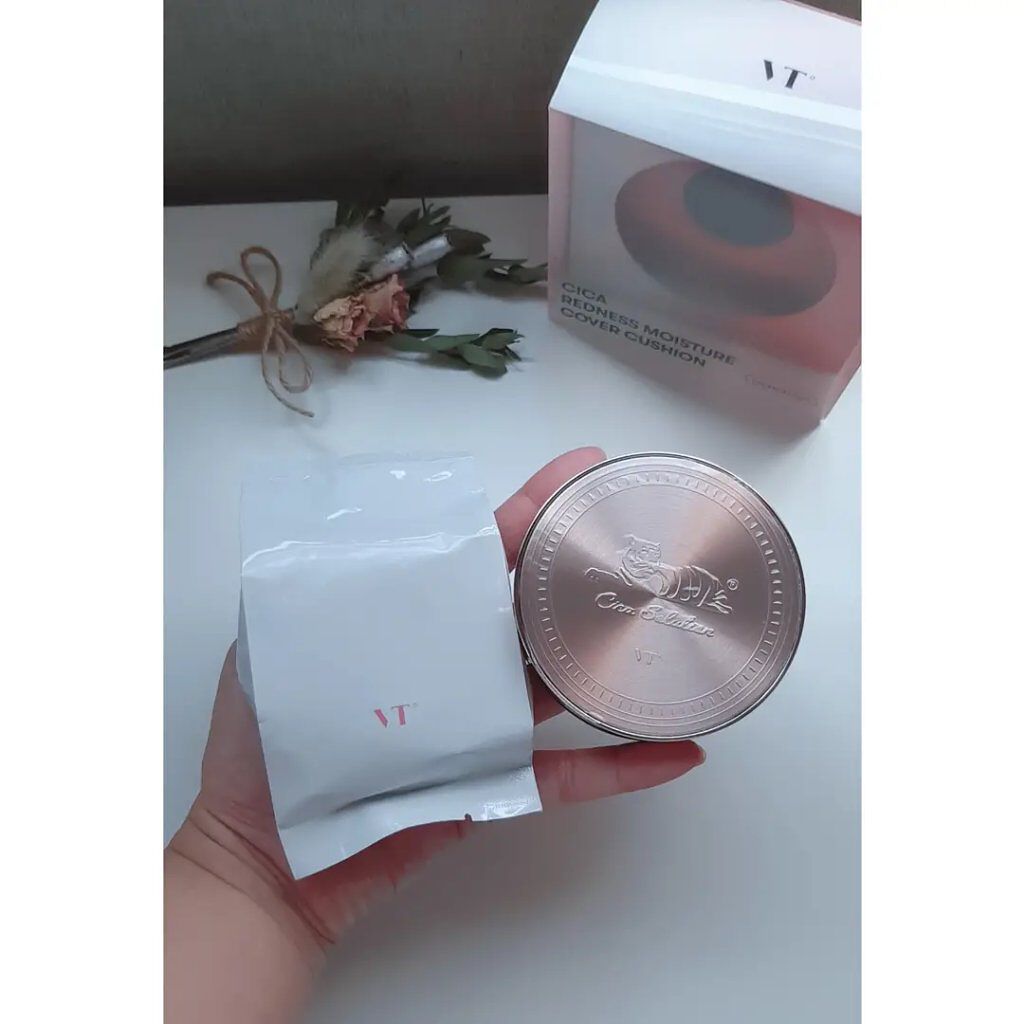 VT CICAレッドネスモイスチャーカバークッションのクチコミ「VTコスメティックス
CICA REDNESS MOISTURE
COVER CUSHION .....」（1枚目）