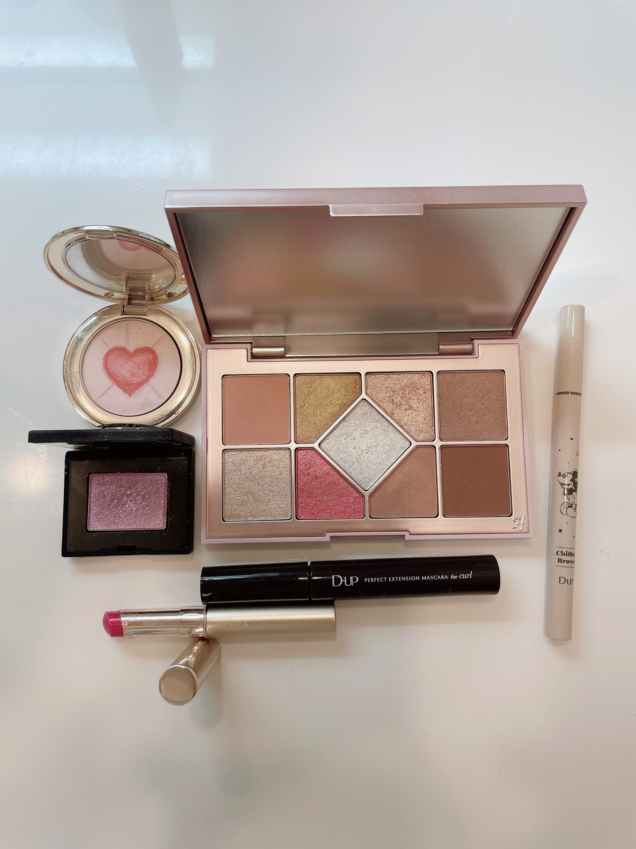 ハードワイヤードアイシャドー/NARS/単色アイシャドウを使ったクチコミ（3枚目）