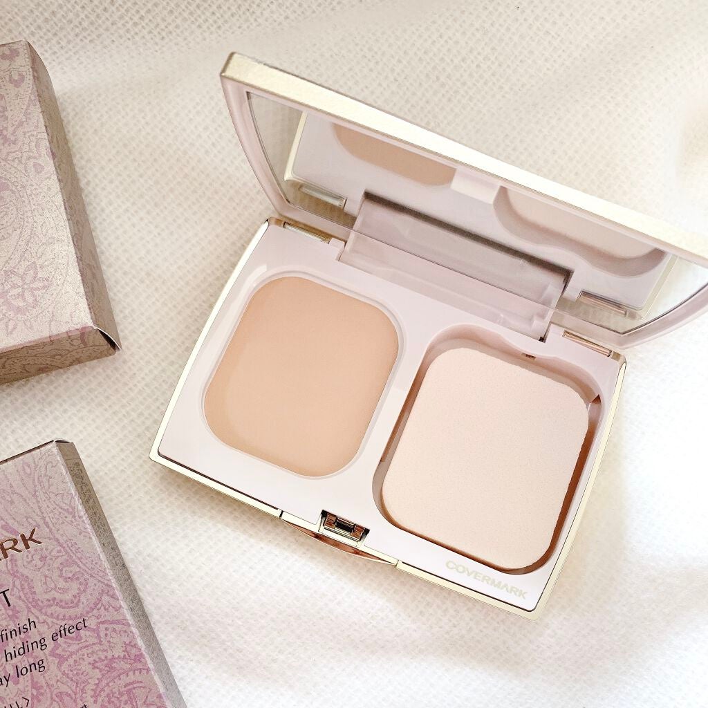 シルキー フィット/COVERMARK/パウダーファンデーションを使ったクチコミ(1枚目)