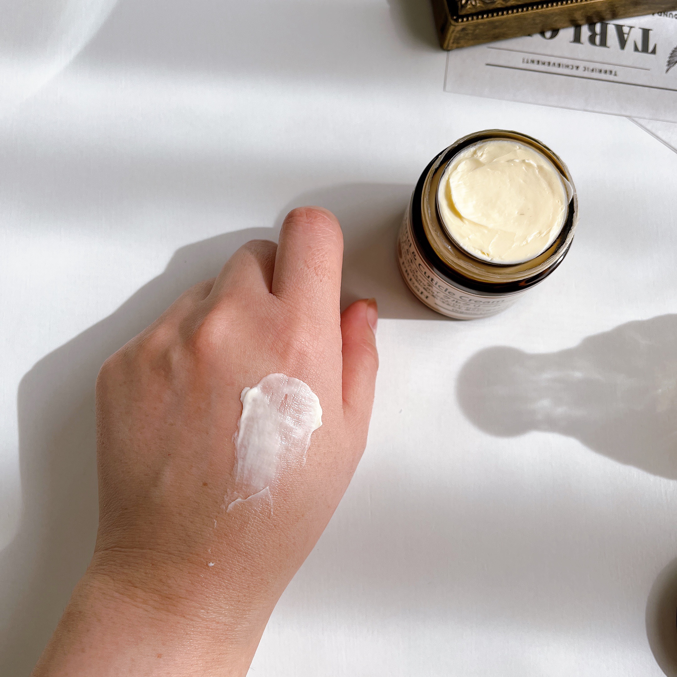 ハンド＆キューティクルクリーム/コーラル・ムーン/ハンドクリームを使ったクチコミ（3枚目）