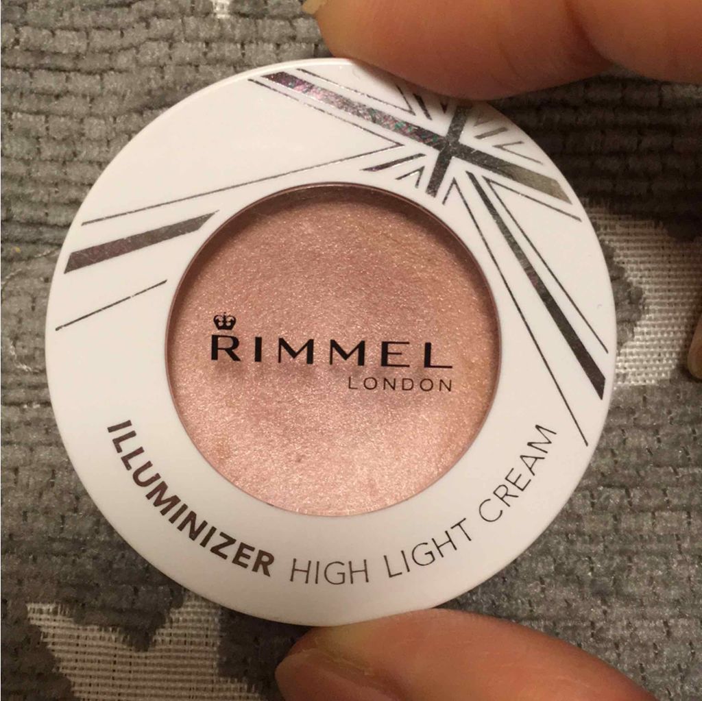 イルミナイザー/リンメル ロンドン/クリームハイライトを使ったクチコミ（1枚目）