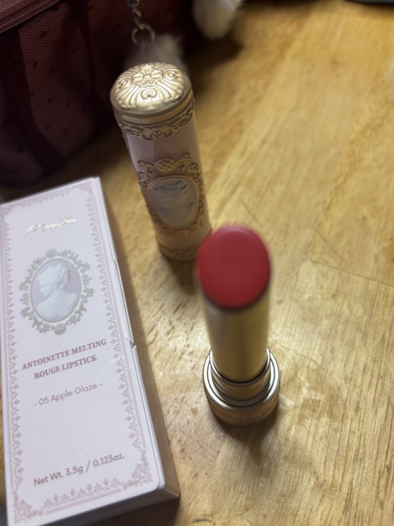 アントワネットメルティングルージュ 05 アップルグレーズ/MilleFée/口紅を使ったクチコミ（2枚目）