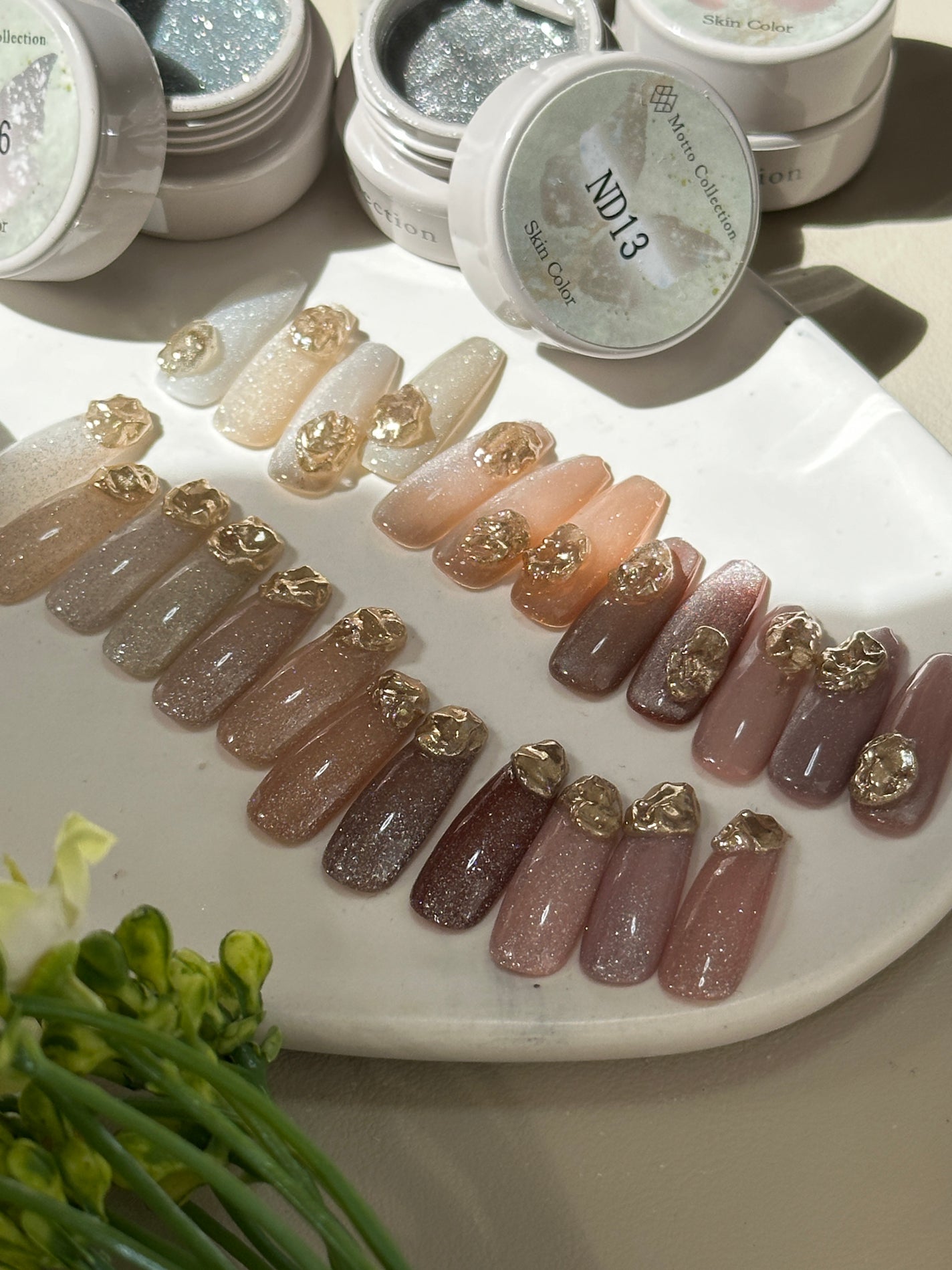 🐒ズボラママみっちゃんの高見えネイル💅 on LIPS 「他の投稿は→@m.naiiil.99からみてね🤍今回は@nai..」(1枚目)