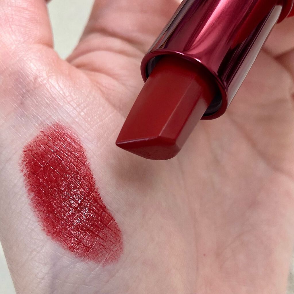 キヌ ルージュ サテン/shu uemura/口紅を使ったクチコミ(4枚目)