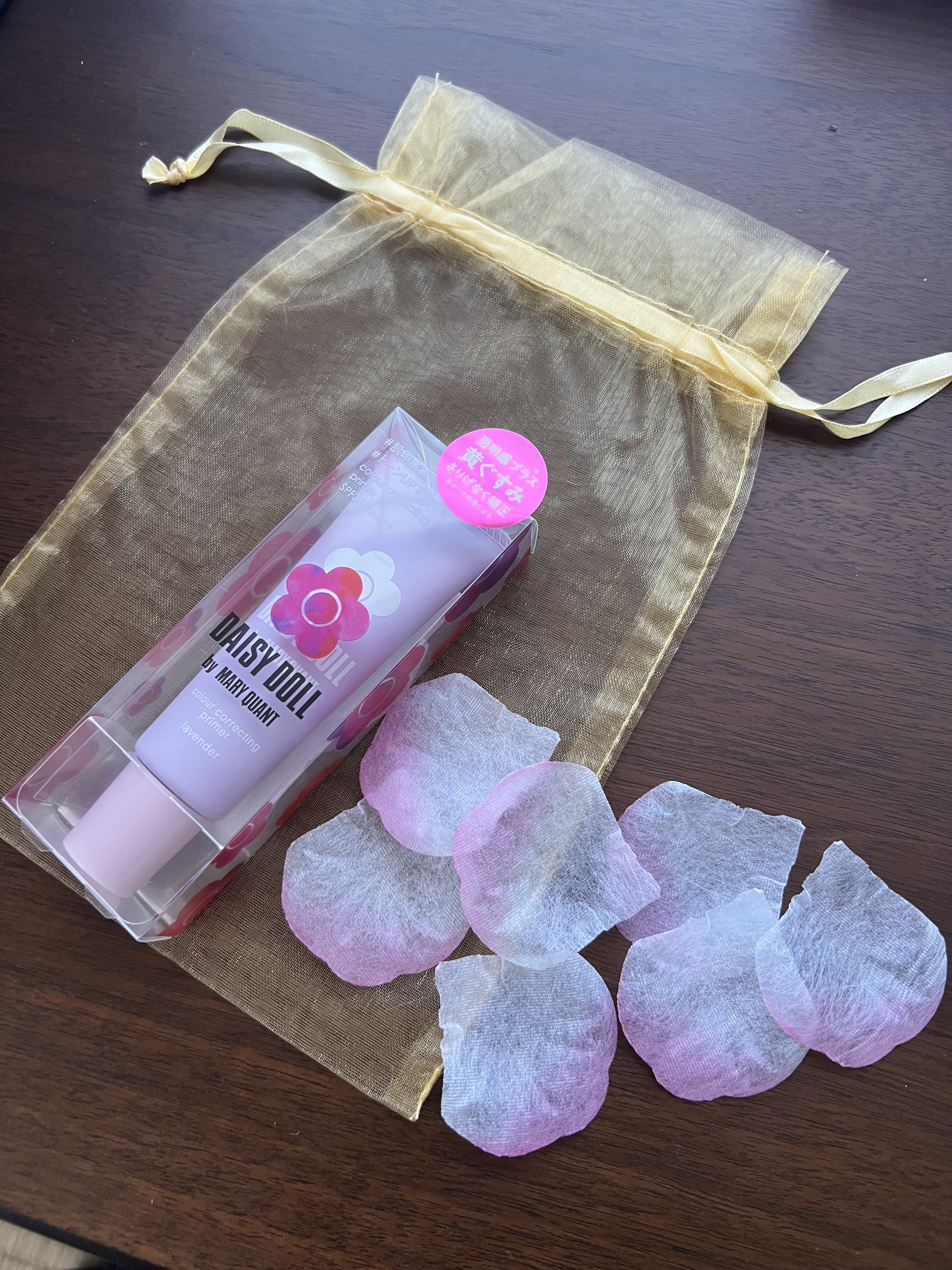 カラー コレクティング プライマー LV（ラベンダー）/DAISY DOLL by MARY QUANT/化粧下地を使ったクチコミ（2枚目）