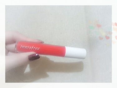 
▫Innisfree .
    creamy tint lip mousse 

  赤みの強いオレンジ
  とてつもなく高発色
  マットリップ特有のふわふわ感が素敵
  でも乾燥は気になる
  