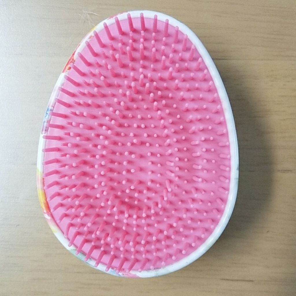 ファンファン アンタングルヘアブラシ/フランフラン/ヘアブラシを使ったクチコミ（2枚目）