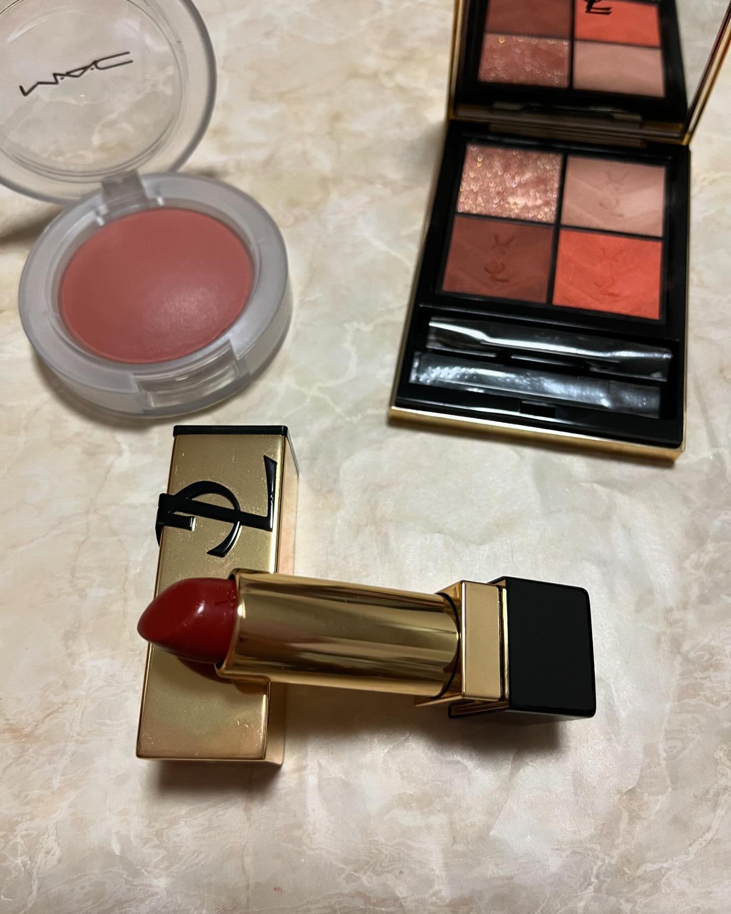 クチュール ミニ クラッチ/YVES SAINT LAURENT BEAUTE/アイシャドウパレットを使ったクチコミ（1枚目）