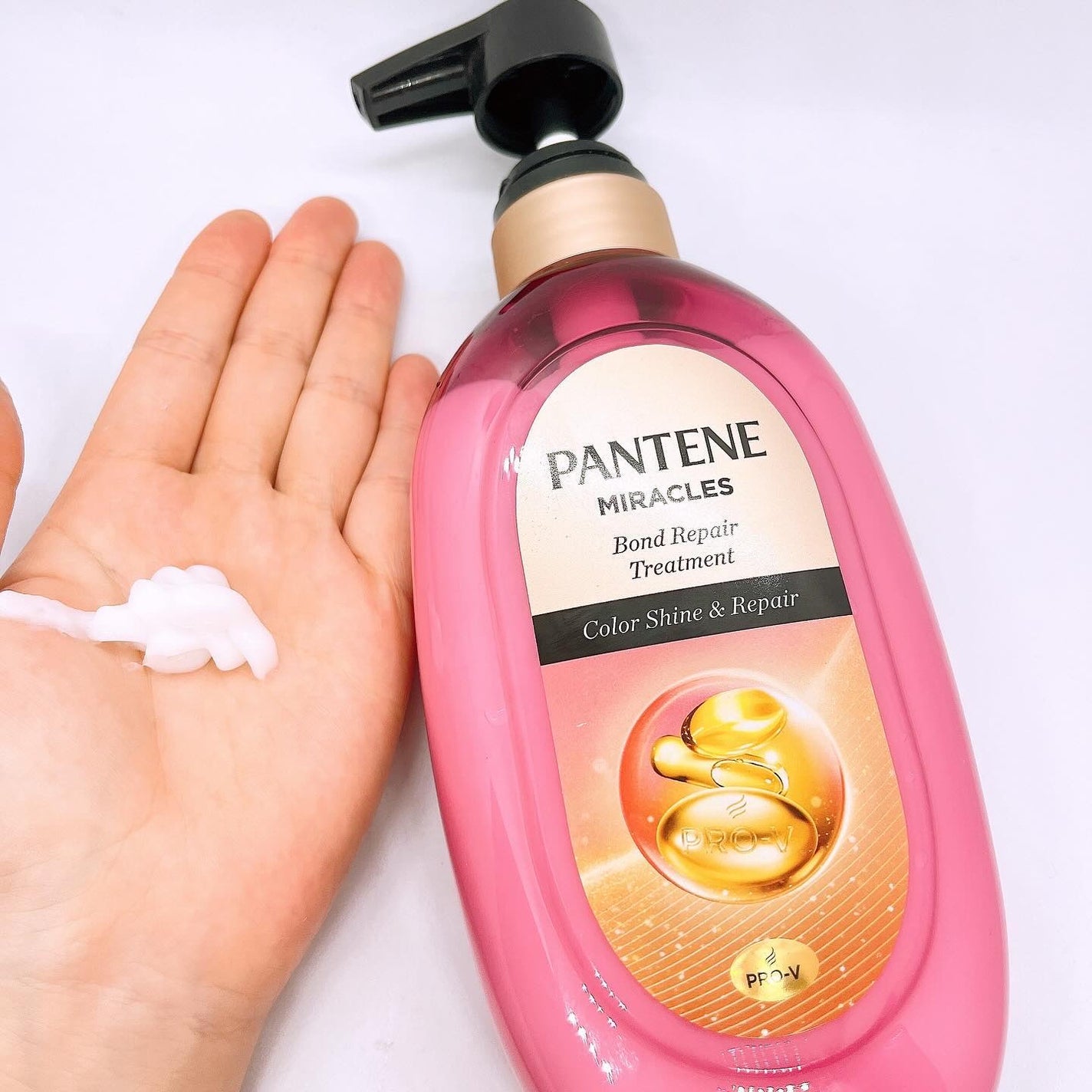 ボンド リペア (カラーシャイン & リペア) シャンプー & トリートメント/パンテーン/市販シャンプーを使ったクチコミ(4枚目)