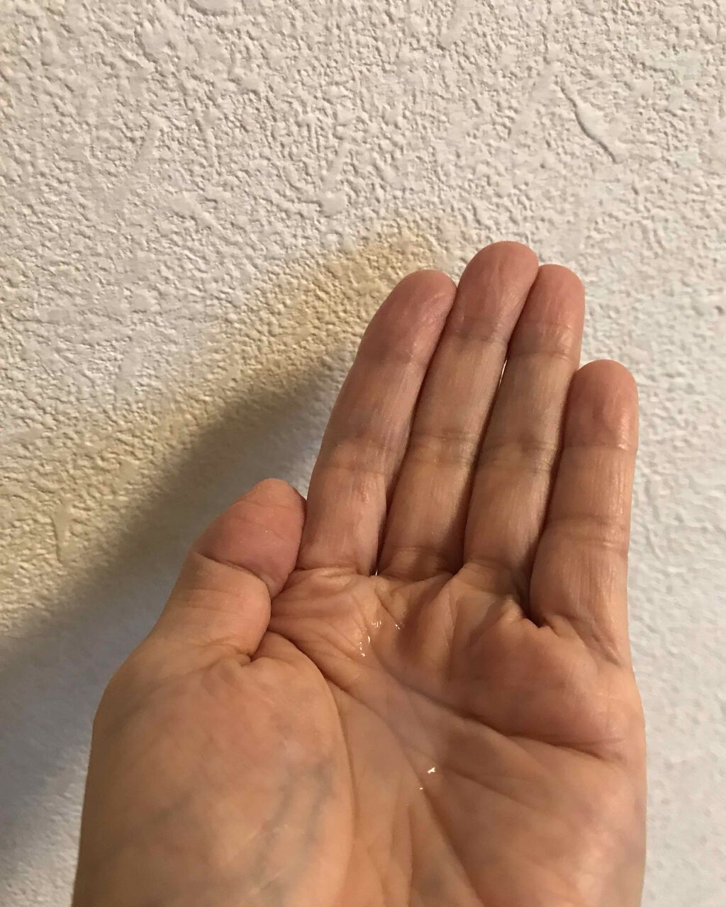 草花木果 アクネ化粧水 しっとり(医薬部外品)/草花木果/化粧水を使ったクチコミ（2枚目）