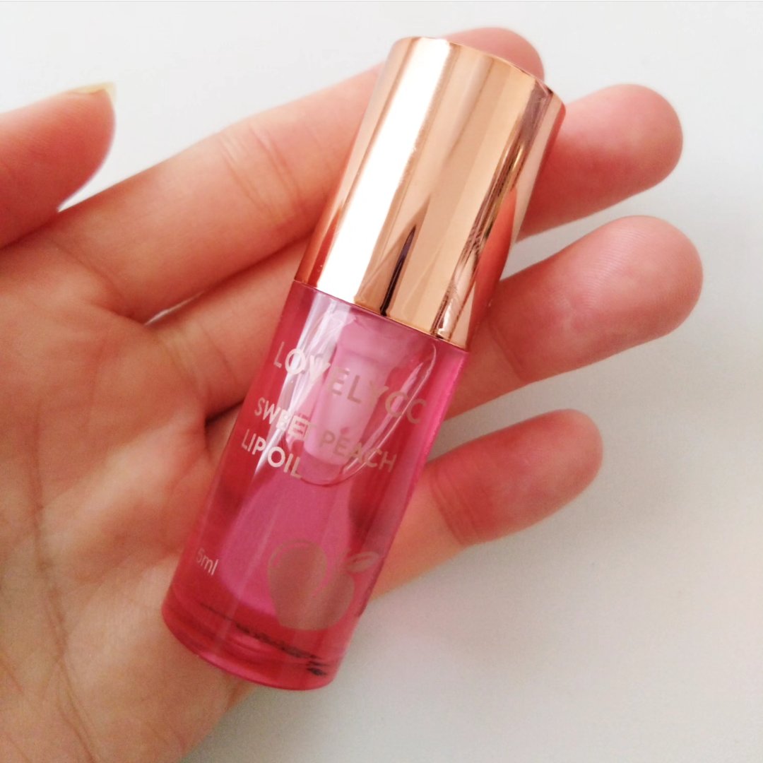 スイートリップオイル スイートピーチ/LOVELYCC/リップオイルを使ったクチコミ（2枚目）