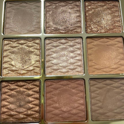 わかめ on LIPS 「アミオク スローグロー密着アイシャドウパレット..」(4枚目)