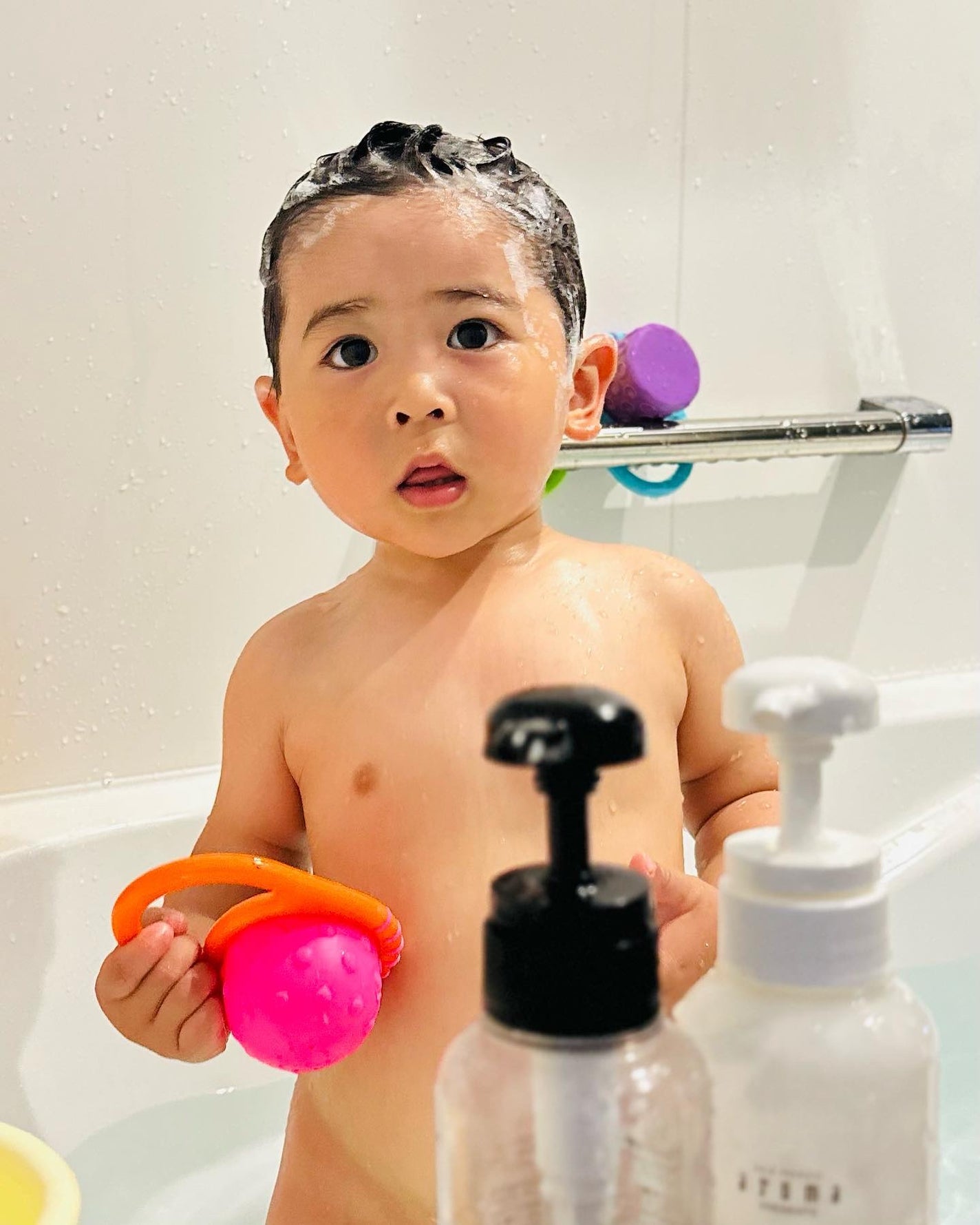 美紗 on LIPS 「🛁👦🏻🫧赤ちゃんと一緒に使えるシャンプー&トリートメント✨..」(1枚目)