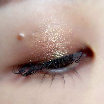 ダズルシャドウ/M・A・C/単色アイシャドウを使ったクチコミ(4枚目)